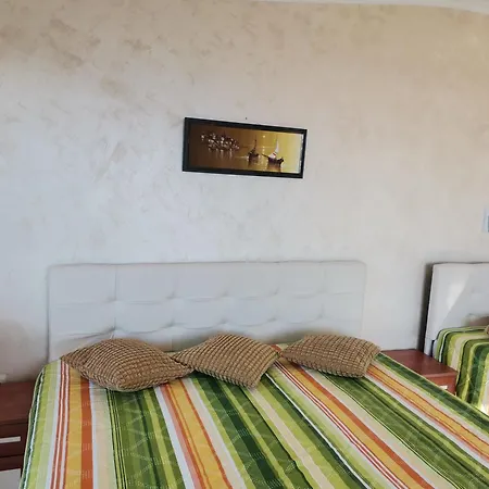 Vesela Гостевой дом 4*